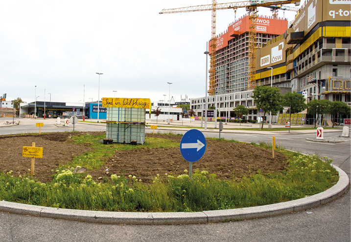 Landstraße: Erdäpfelacker im Kreisverkehr St. Marx