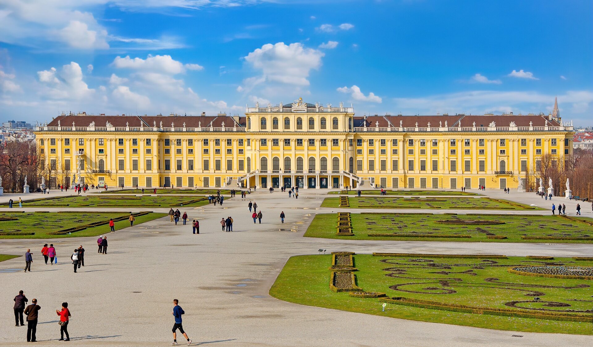 Rekordkurs: Gäste aus aller Welt stürmen unsere Stadt!