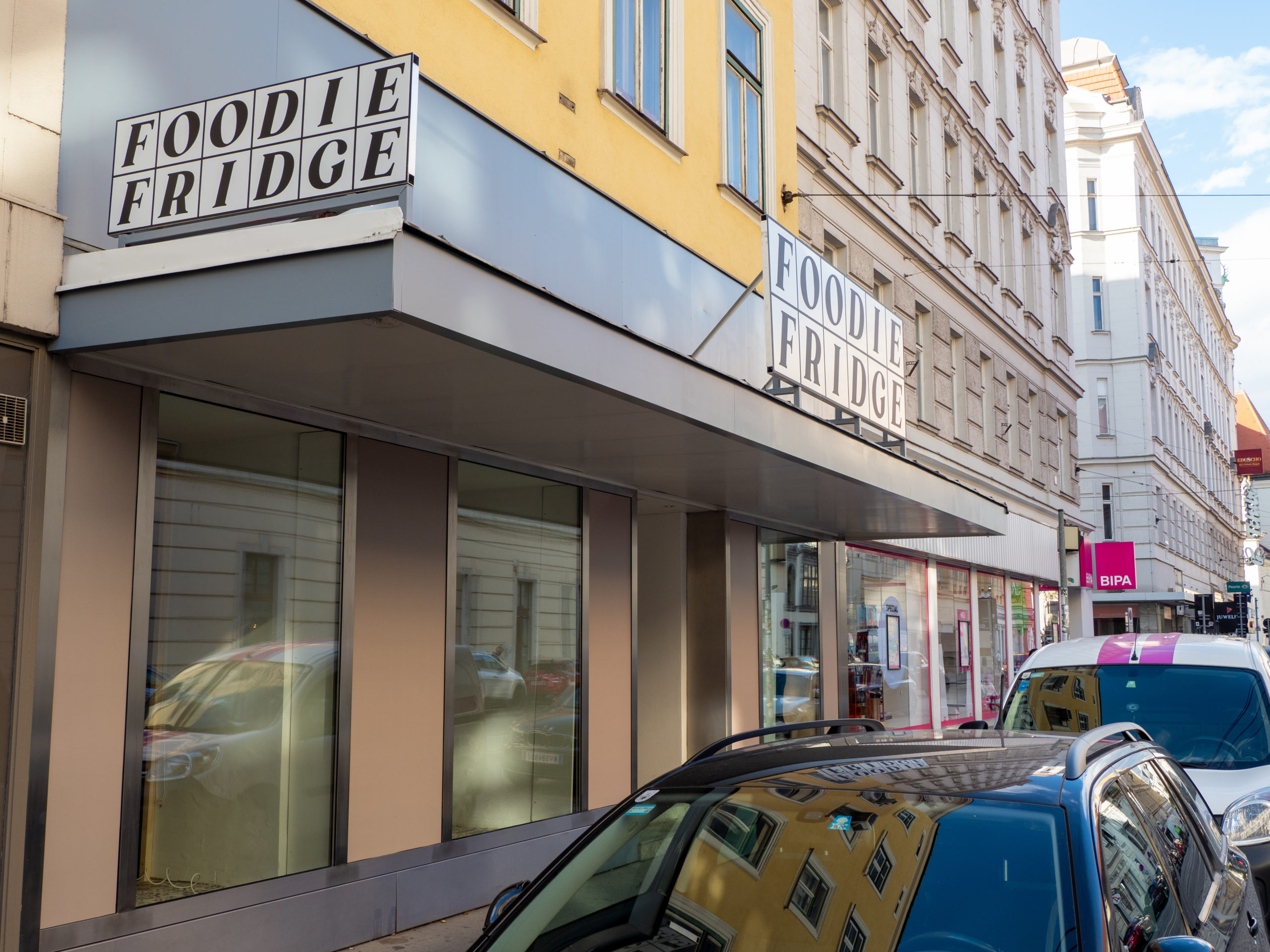 Erstes Wiener Automatenrestaurant “Foodie Fridge”