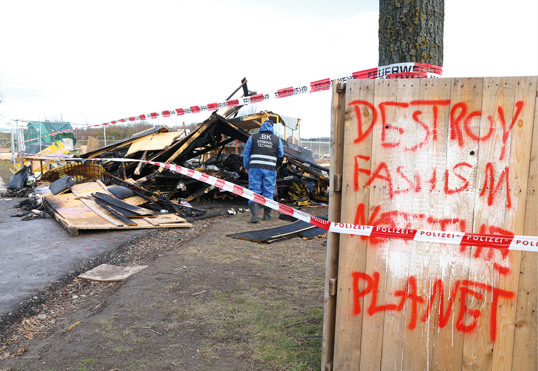 Lobau: Polizei räumt Protestcamp
