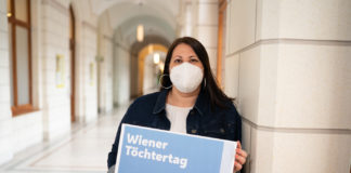 (C) David Bohmann / PID: Vizebürgermeisterin und Frauenstadträtin Kathrin Gaál: "Der Töchtertag zeigt Mädchen spannende Berufswelten - abseits von überholten Rollenbildern."