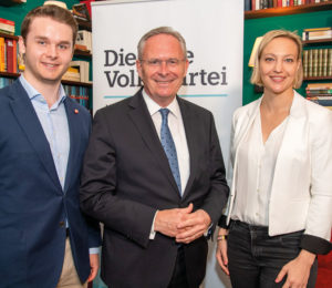 (C) Volkspartei Wien: Harald Zierfuß, Karl Marhrer und Caroline Hungerländer (v.l.) sind unzufrieden.