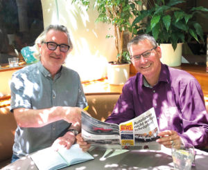(C) BV21: Georg Papai (r.) sprach mit Robert Sommer u.a. über die Zukunft der Kellergasse.