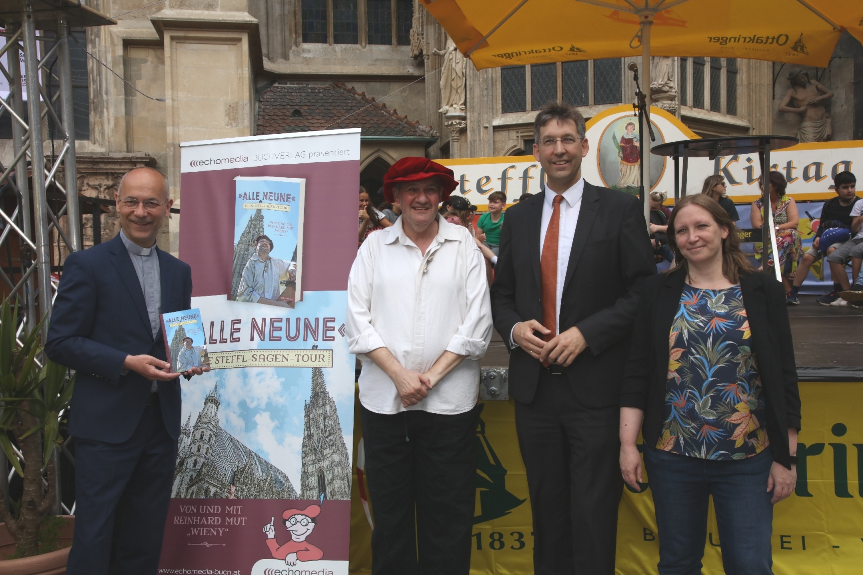 Die berühmte WIENY-Mitmach-Tour rund um den Wiener Stephansdom gibt’s jetzt auch in Buchform!