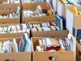 (C) Schedl Ludwig: Die Hauptbücherei am Urban Loritz-Platz lädt zum großen Bücherflohmarkt.