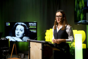 (C) PID/Votava: Shqiponja Ahmetaj erhielt den Hedy Lamarr Preis 2022.
