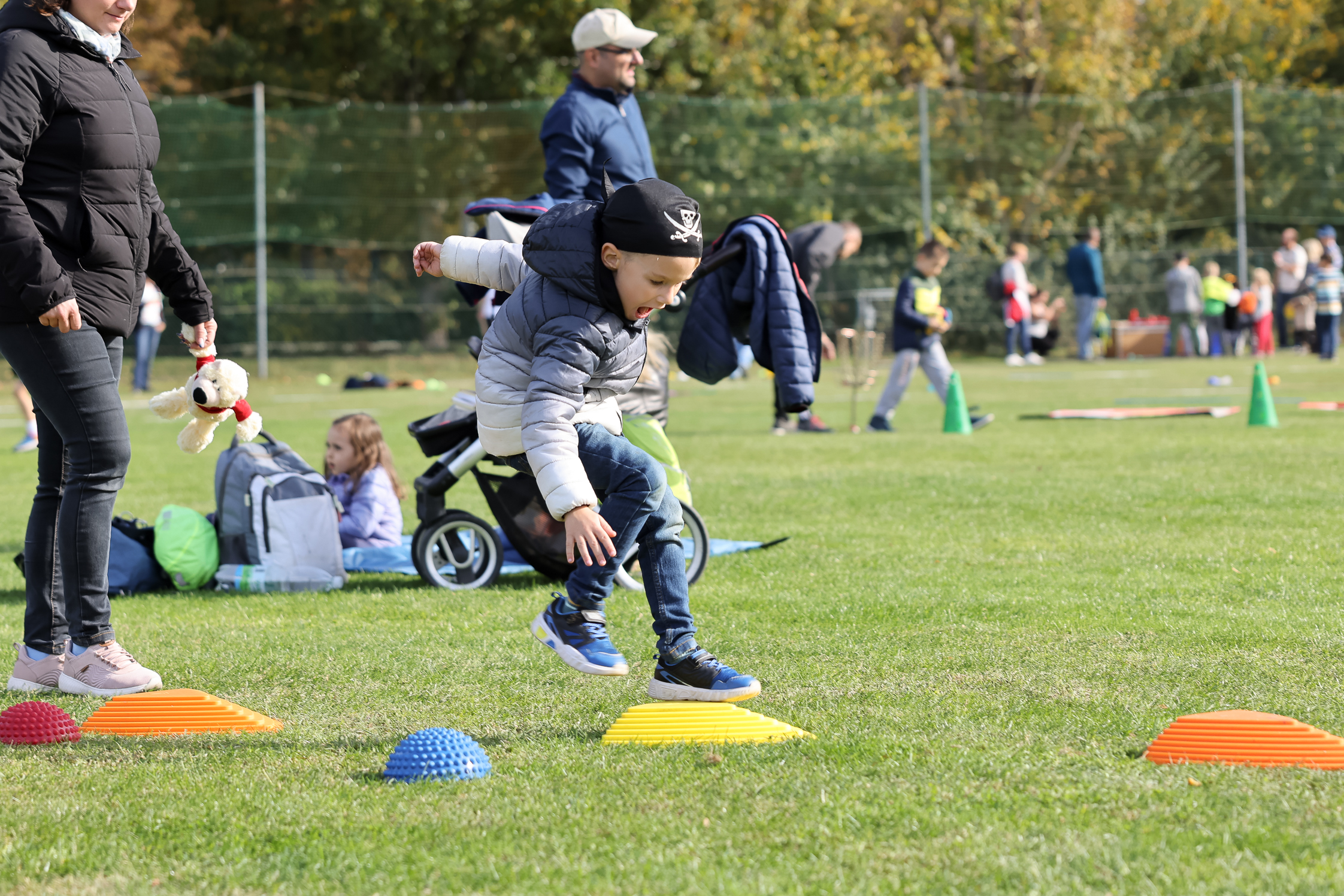 Buntes Treiben im Wiener Prater