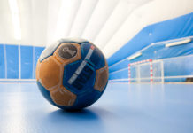 (C) Schedl: Egal ob Handball, Fußball oder Basketball - das Kombiticket macht's möglich.