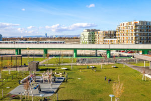 (C) Luiza Puiu: Das IBA-Quartier am Seebogen setzt neue Maßstäbe in Puncto Lebens- und Arbeitsqualitäten.