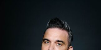 (C) zVg/Barracudamusik: „Mister Entertain You", Robbie Williams, beehrt die Hauptstadt gleich zweimal.