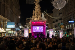 (C) David Bohmann, stadt wien marketing: Bei der Bühne am Graben wurden kostenlose Walzerkurse geboten.