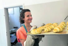 (C) zVg / Tambosi: Alle Mehlspeisen werden selbst gebacken, wie Chefin Christine Tambosi erklärt.
