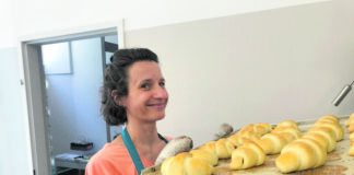 (C) zVg / Tambosi: Alle Mehlspeisen werden selbst gebacken, wie Chefin Christine Tambosi erklärt.