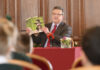 (C) C.Jobst/PID: Bürgermeister Michael Ludwig las am Österreichischen Vorlestag die Sage vom Basilisken vor.