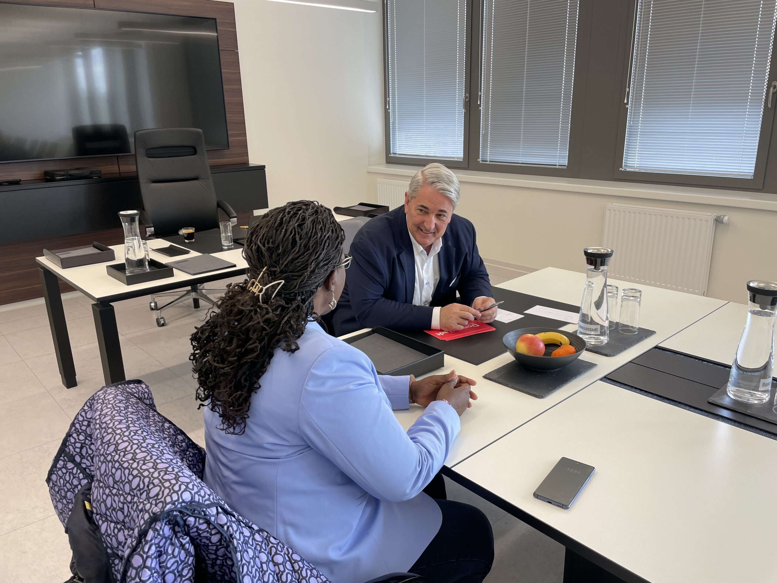 Tag der Offenen Tür beim Bezirks-Chef