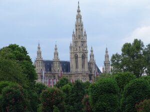 (C) Pixabay: Die Stadt Wien sucht bis zum Jahr 2030 mehr als 21.000 neue Mitarbeiterinnen und Mitarbeiter.