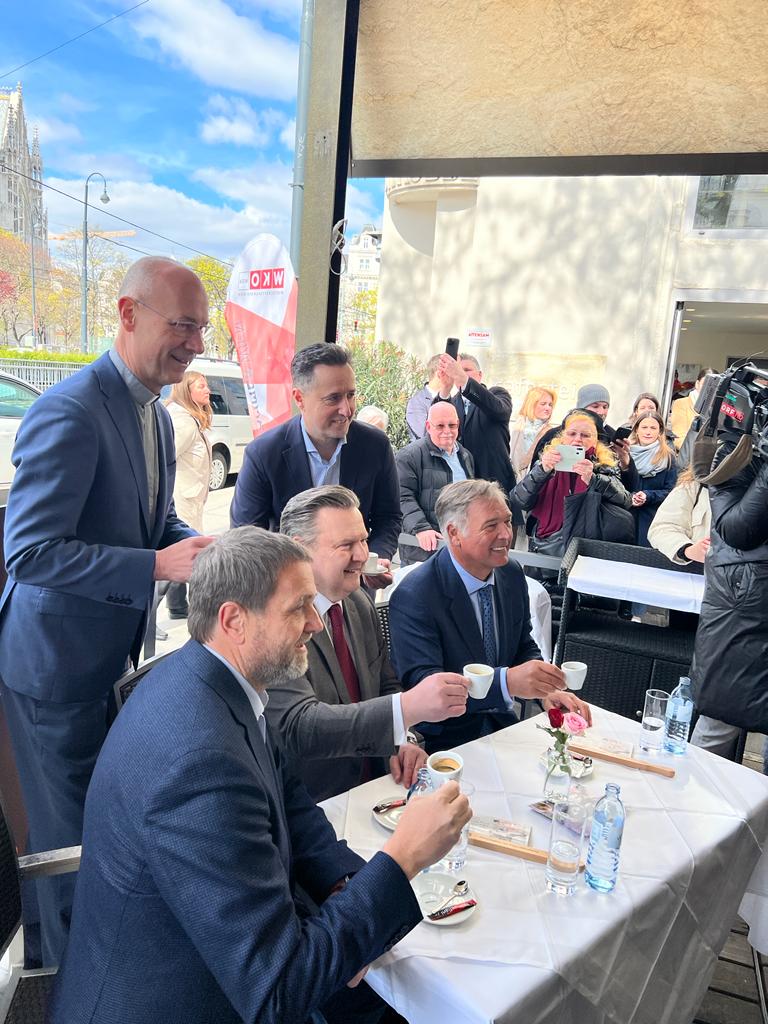 Endlich: Saisonauftakt für die Schanigärten