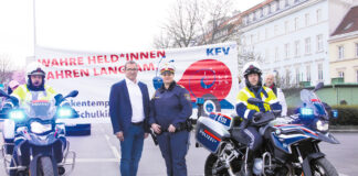 (C) KFV: Auch das KFV machte bei dieser wichtigen Aktion der Wiener Polizei mit.