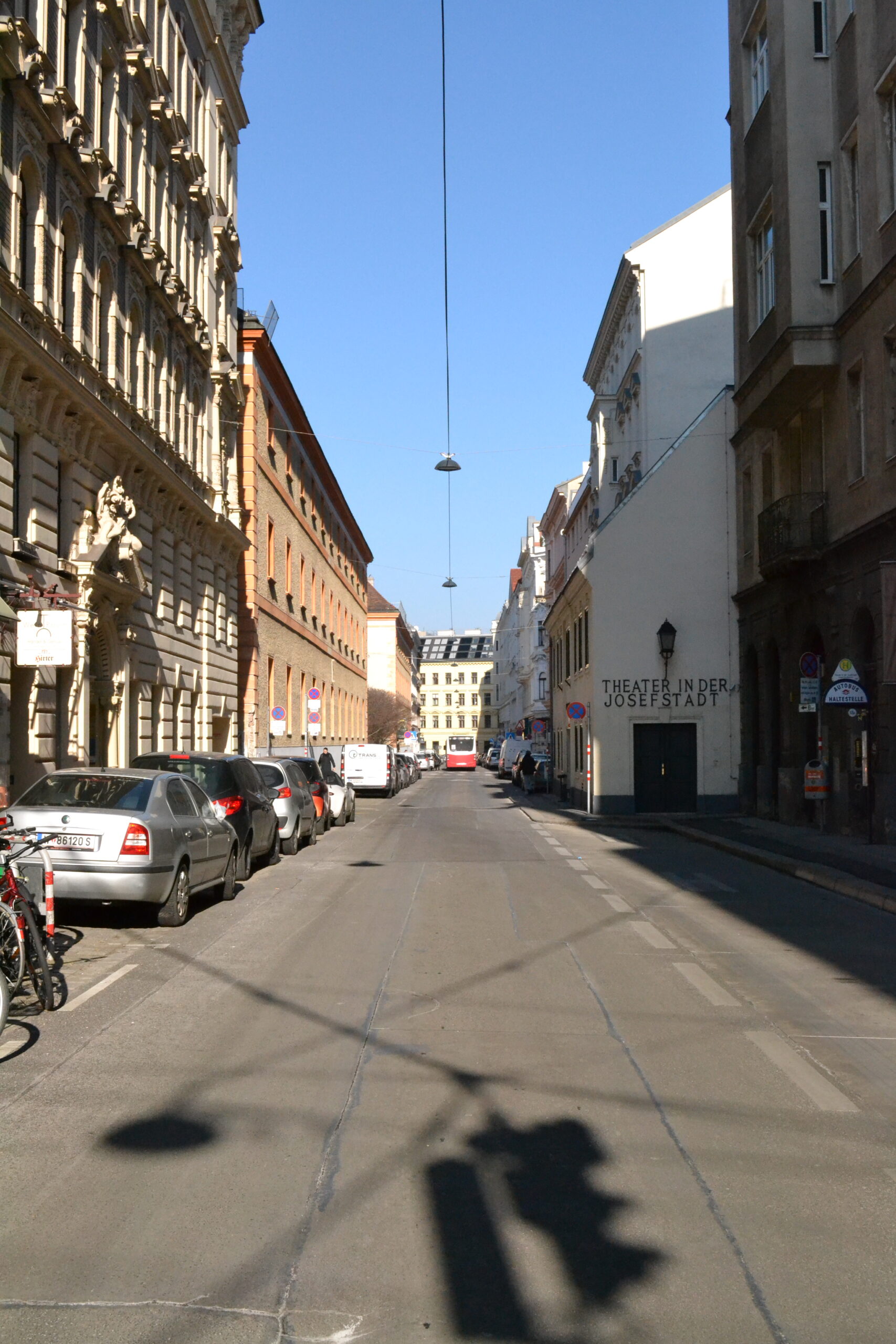 Sommerzeit = Baustellenzeit – auch in der Piaristengasse