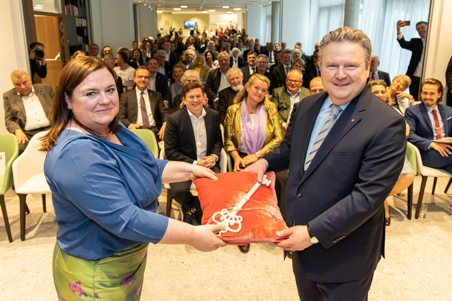 Zwei ÖJAB-Häuser in Meidling feierlich eröffnet