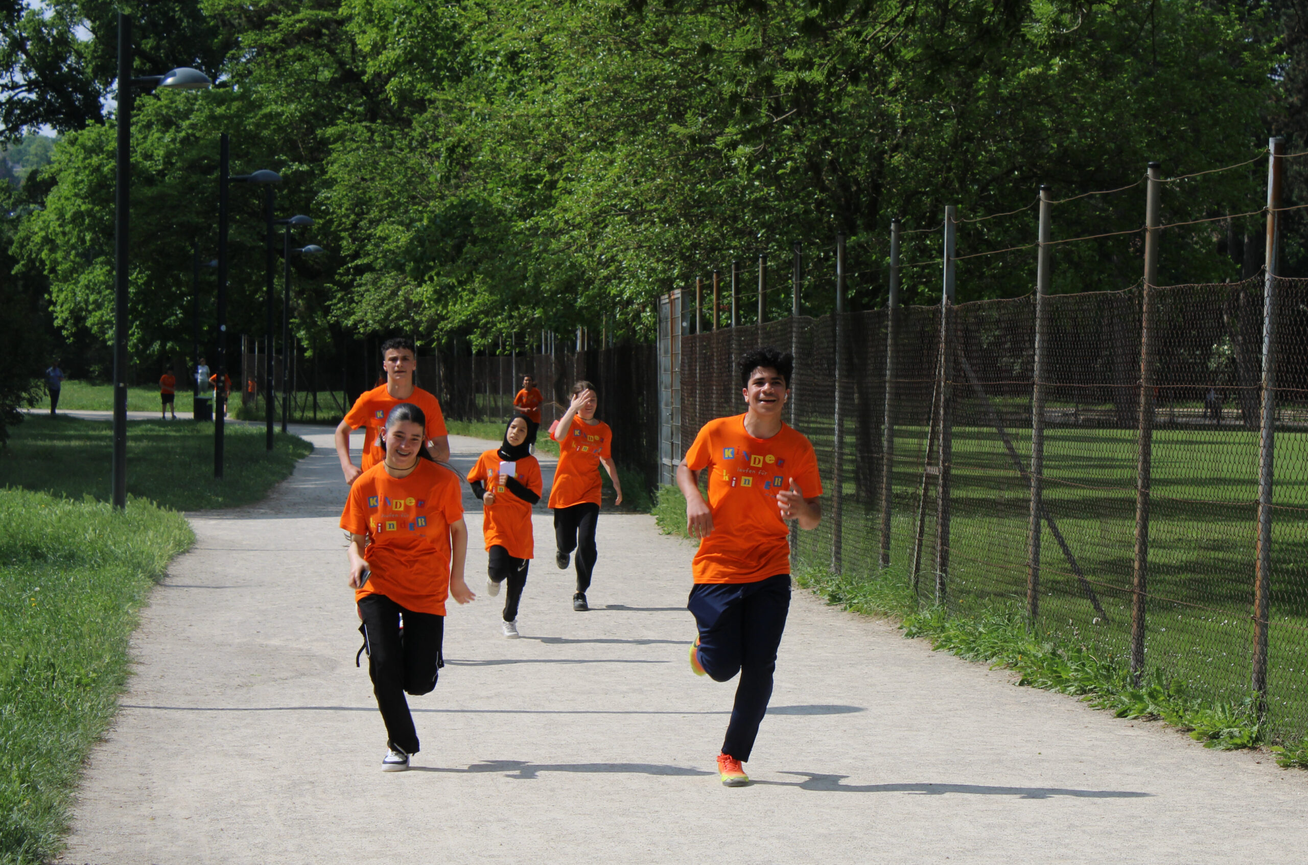 Ein Kinderlauf für die jungen Opfer des Erdbebens