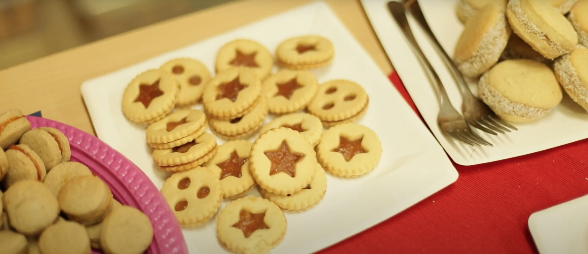Weihnachtsmarkt von und mit Churum Meru
