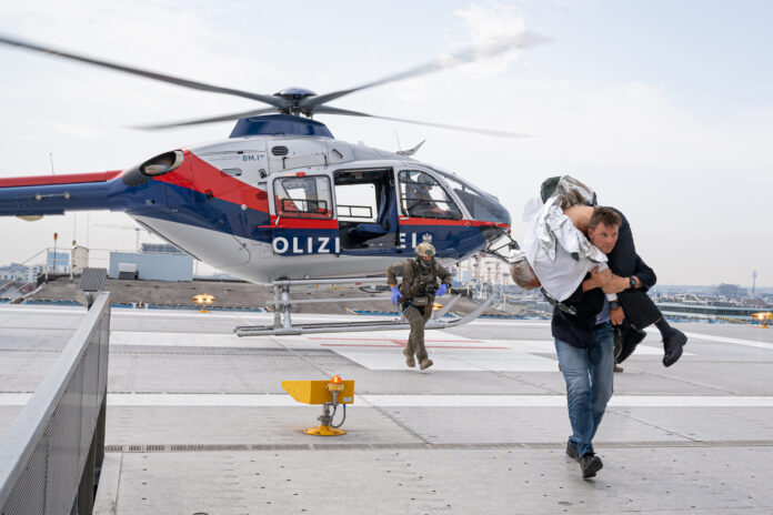 Für den Ernstfall vorbereitet: Hubschrauberübungen im AUVA Traumazentrum