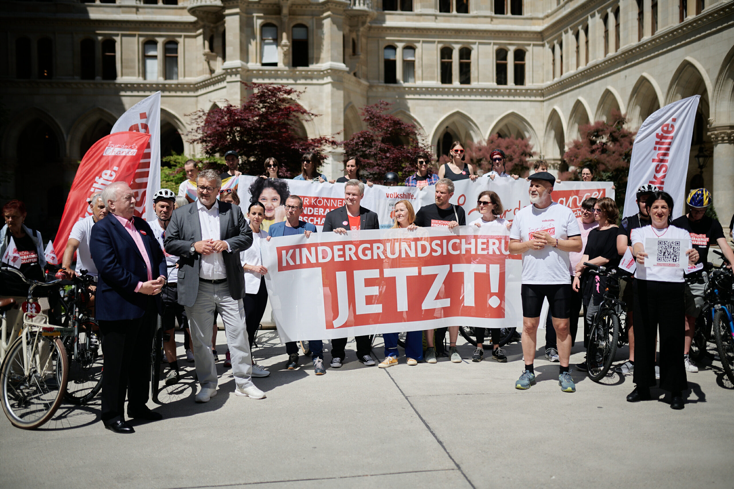 Tour de Chance: Volkshilfe radelt gegen Kinderarmut