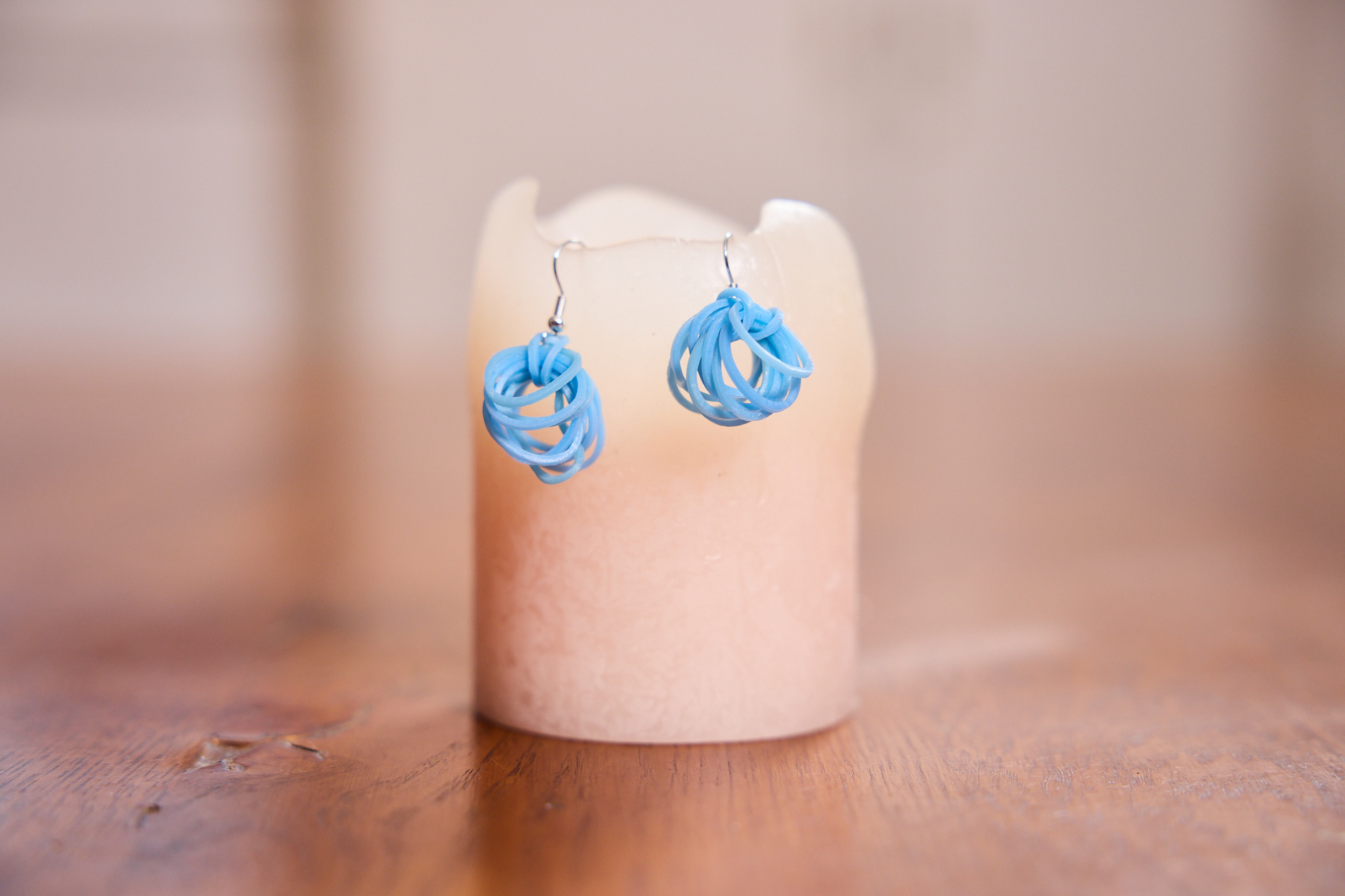 Selfmaid-Serie Teil 3: Ohrringe Elastico