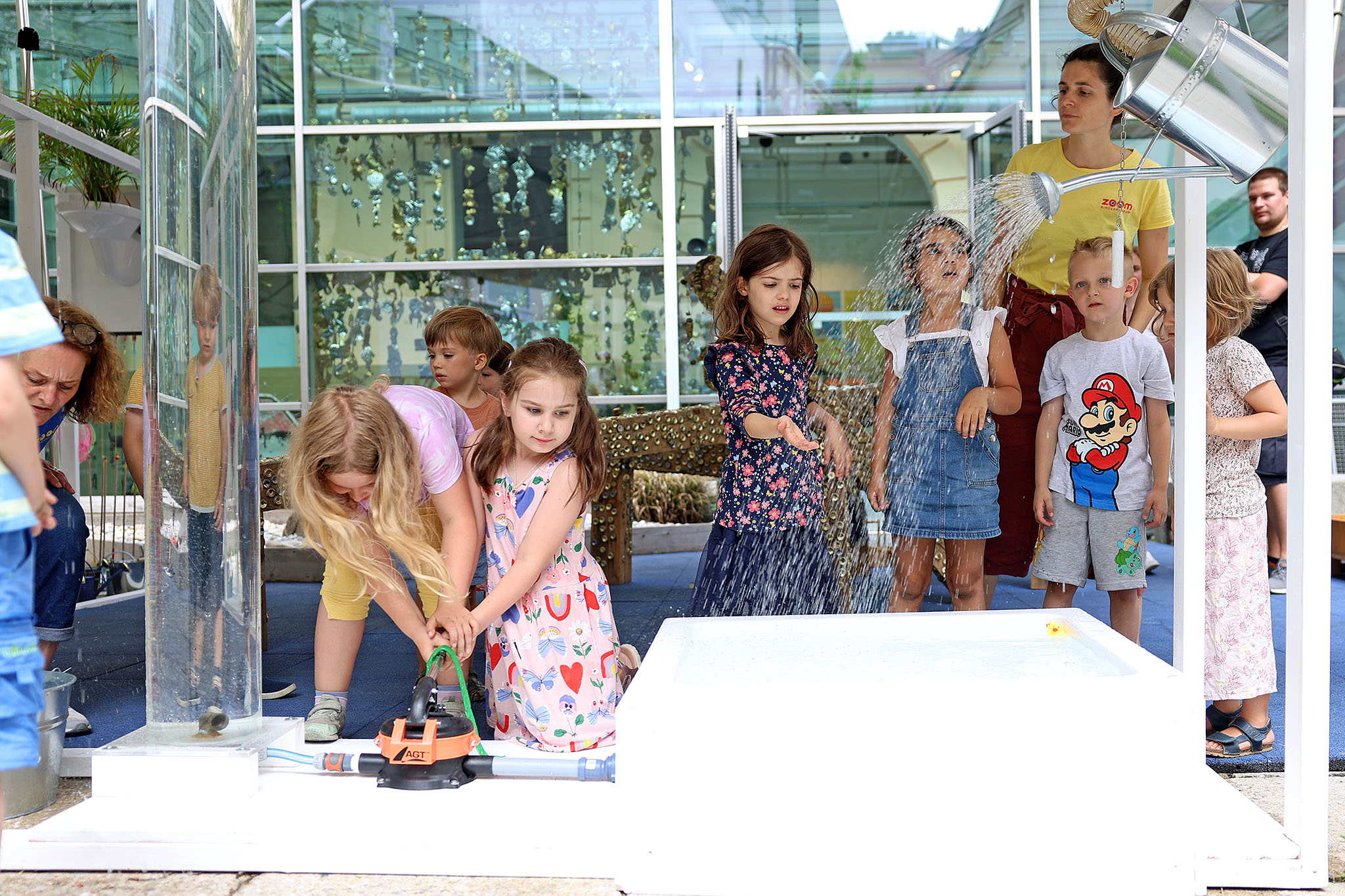 Wasser marsch! Im Zoom-Kindermuseum wird’s nass