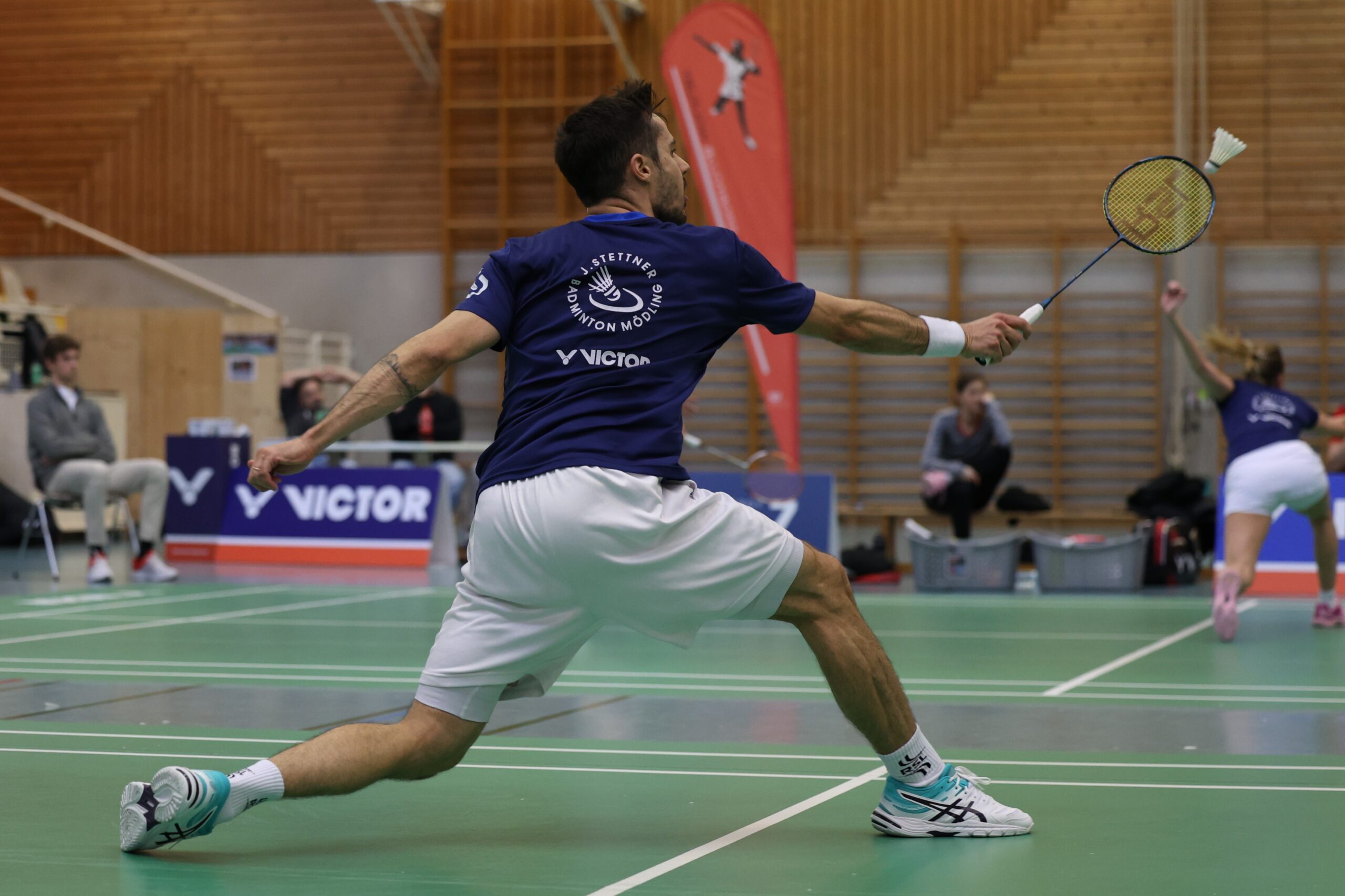 Mödling: Gratis Badminton Training mit Luka Wraber