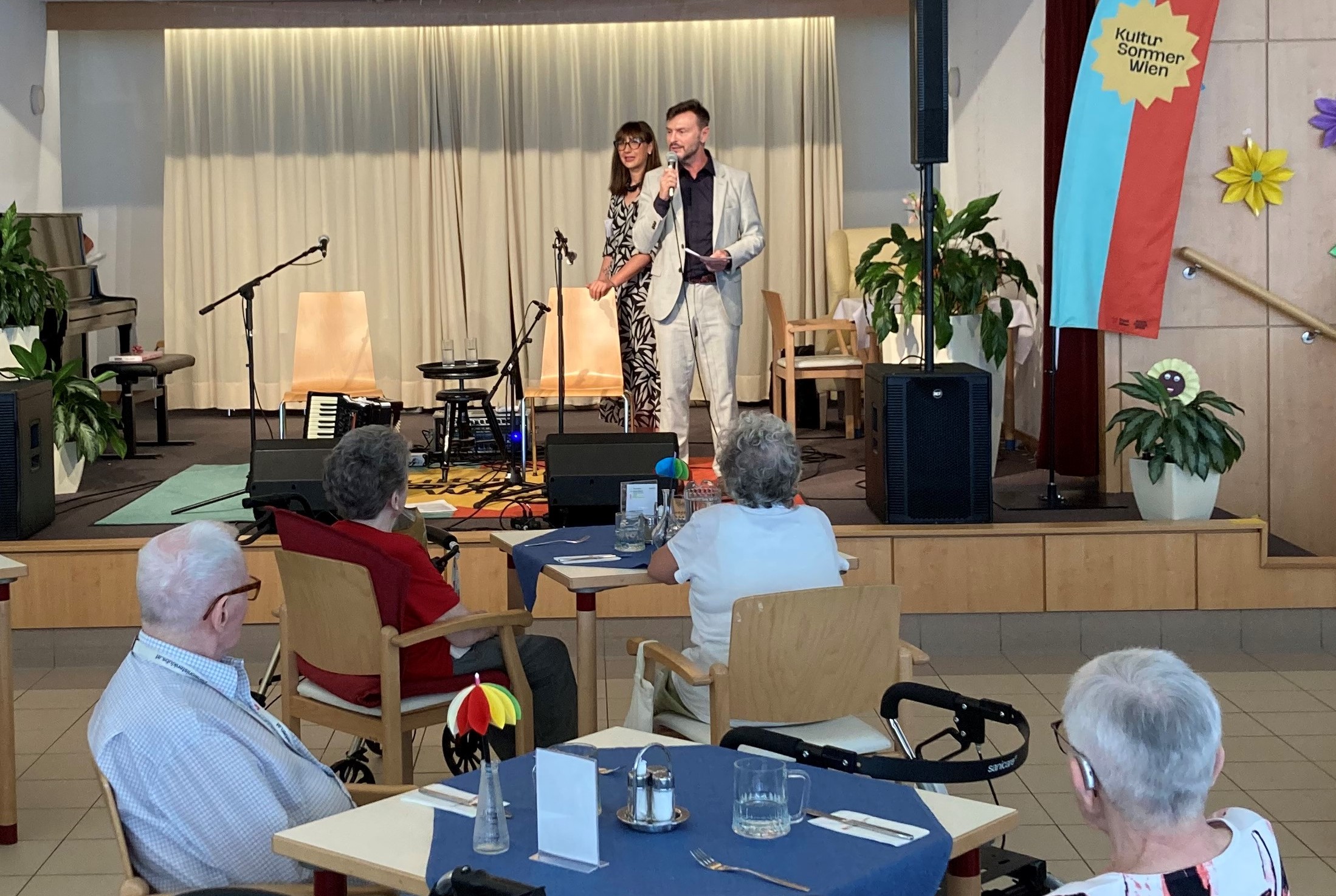 Kultursommer: Wienerlieder im Haus Penzing