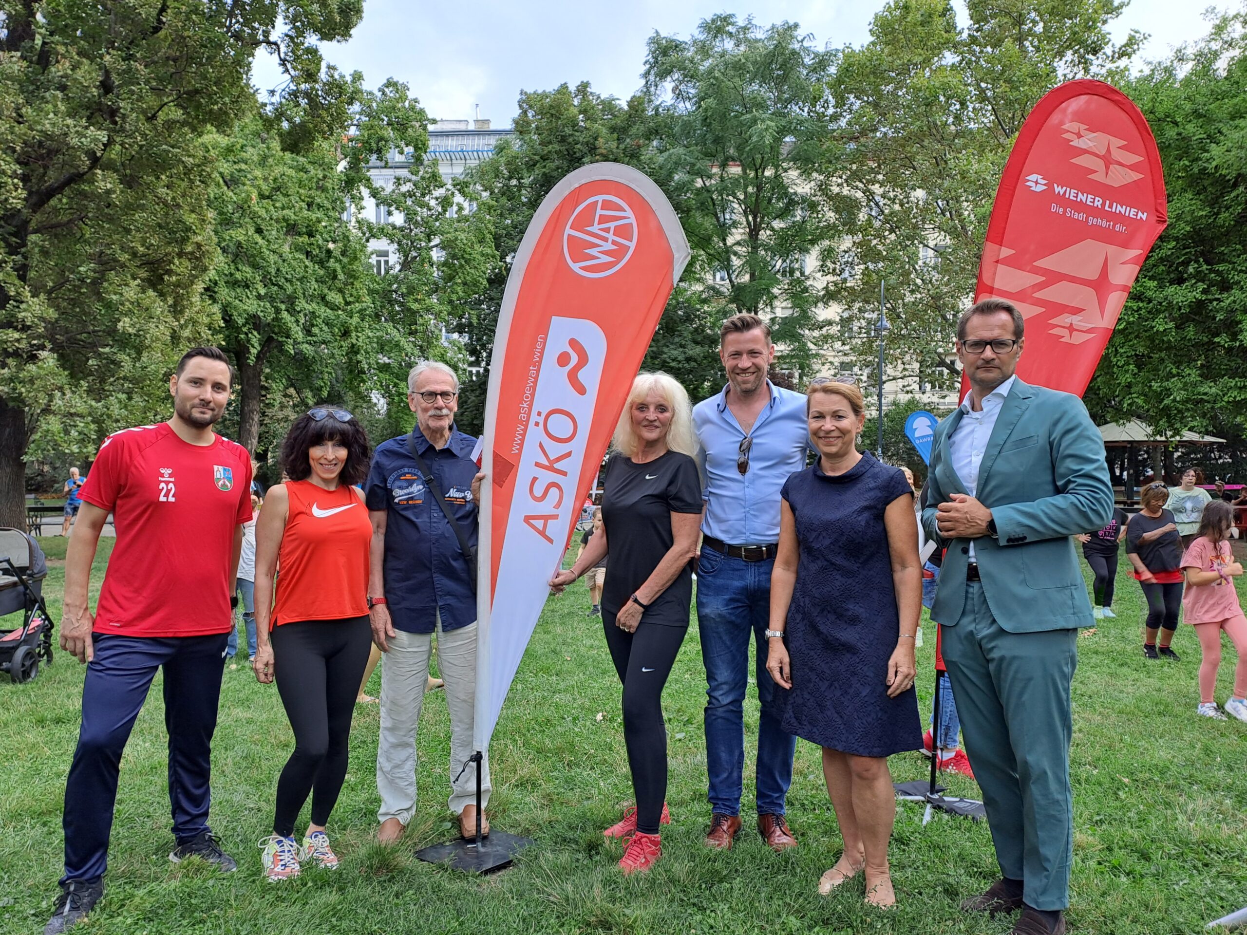 Arenbergpark: Kinderlachen & Riesenfreude am Sport