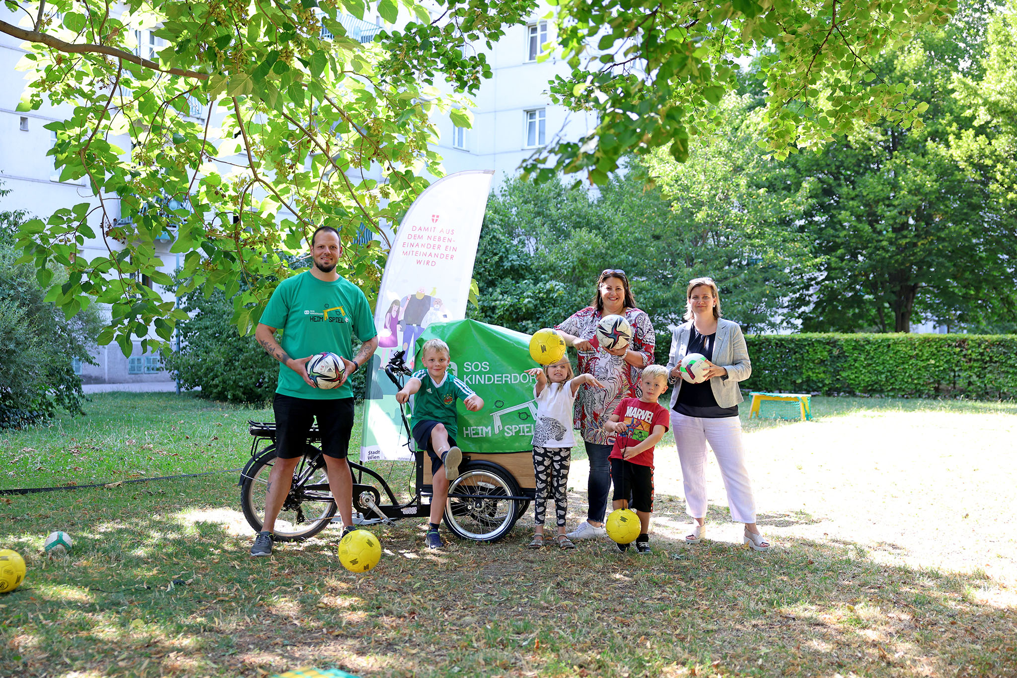 A Tupferl und a Gaberl: Wo Kleine wie die Großen kicken