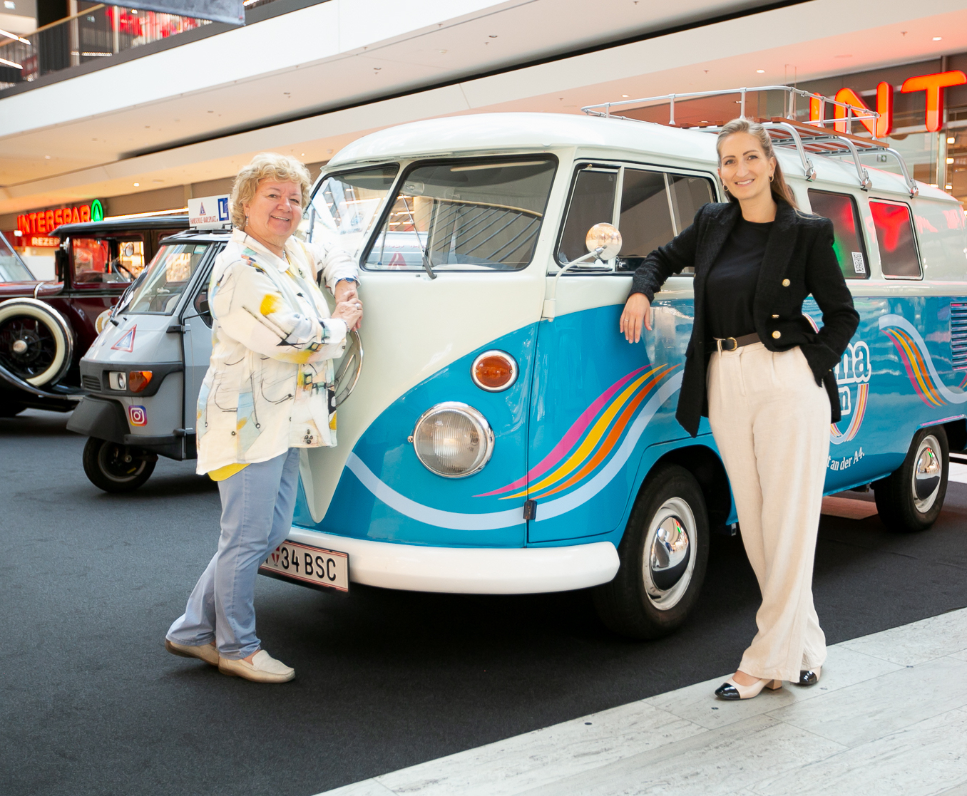 Zeitreise in Simmering: Oldtimer beim Huma Eleven