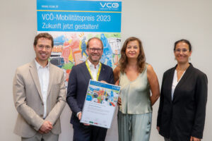 Überreichten die Preise: Christian Gratzer (VCÖ), Bezirksvorsteher Dietmar Baurecht (Rudolfsheim-Fünfhaus), Stadträtin Ulli Sima, Judith Engel (Vorstandsmitglied ÖBB-Infrastruktur AG.