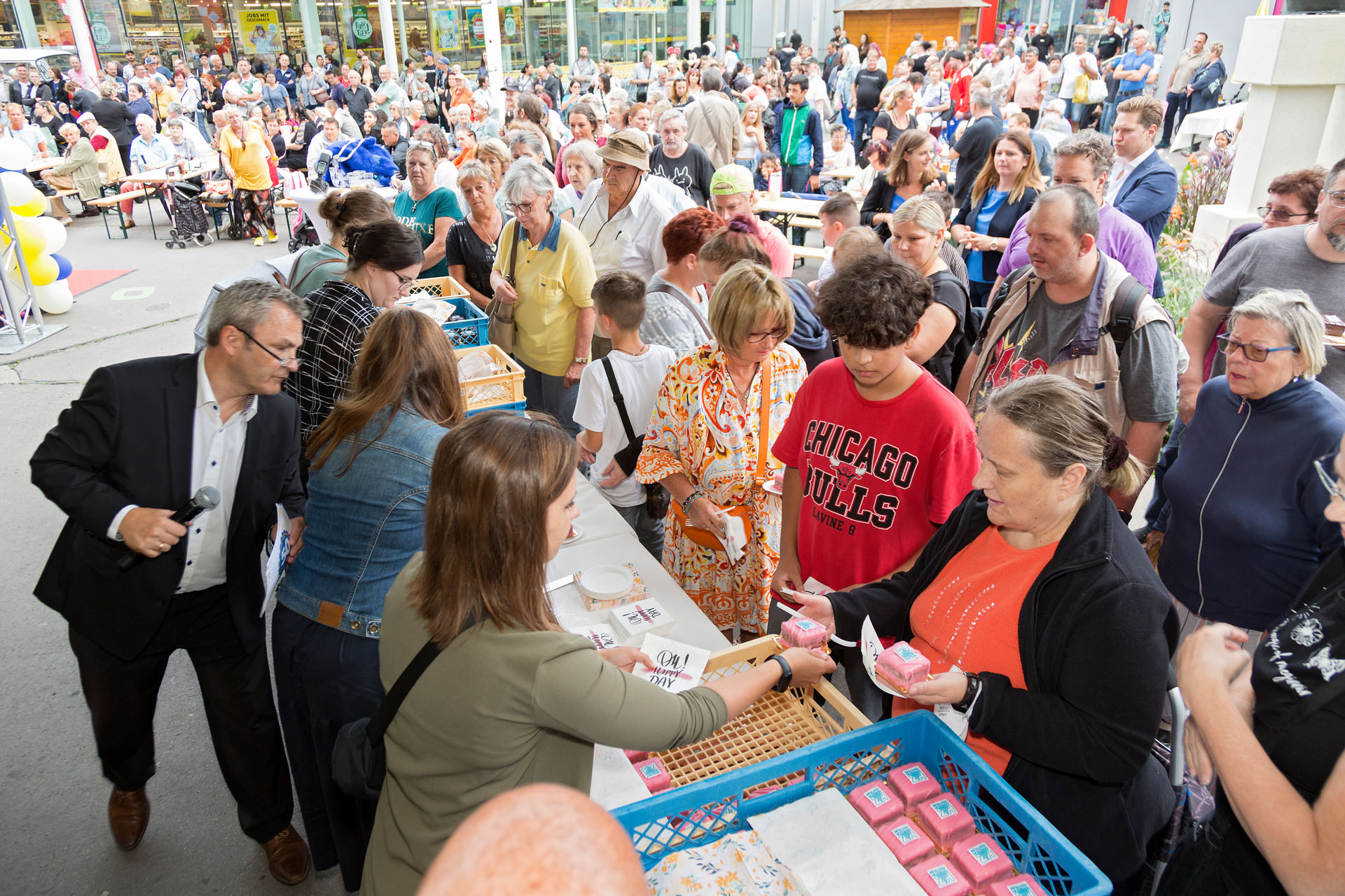 Oktoberfest und zahlreiche Aktionen im Hanssonzentrum!