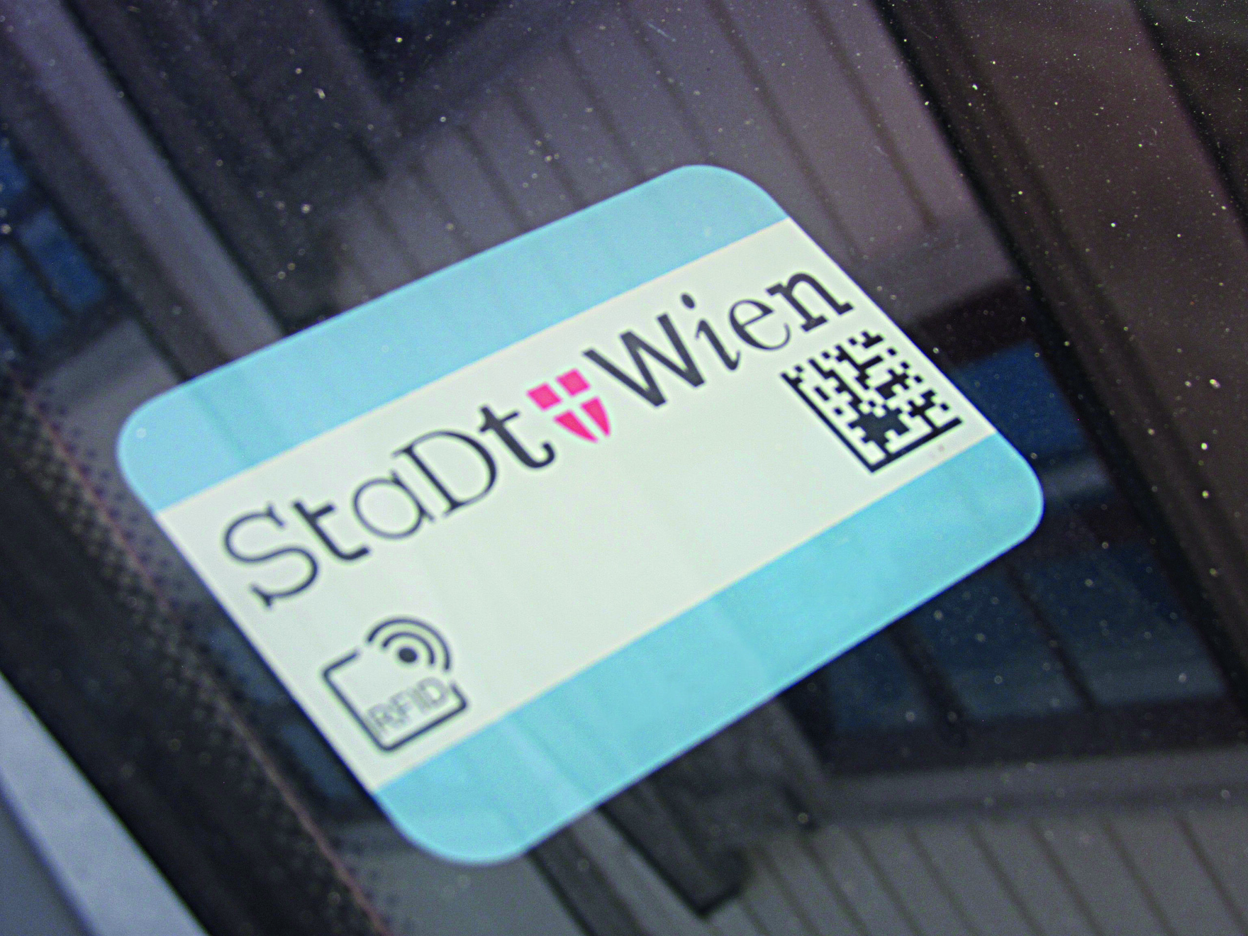 „Unsichtbares“ Parkpickerl: Nun gescannt statt geklebt