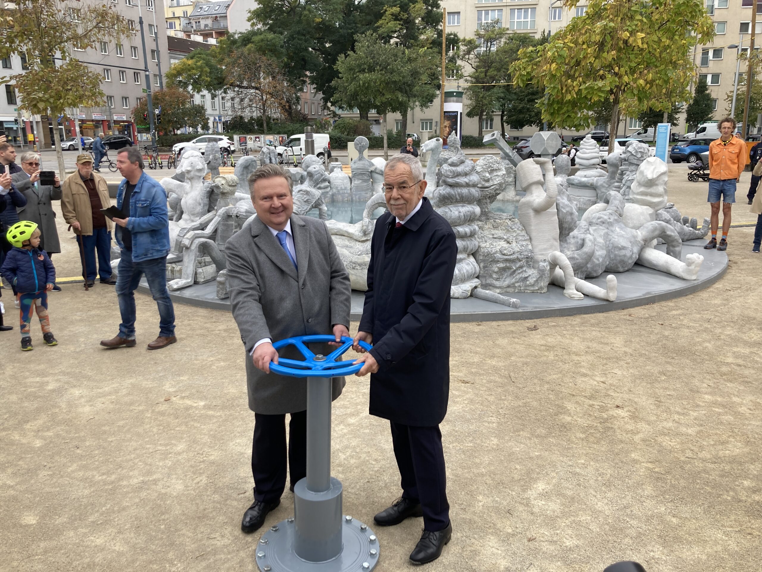 “Jubiläumsbrunnen” in Favoriten feierlich eröffnet