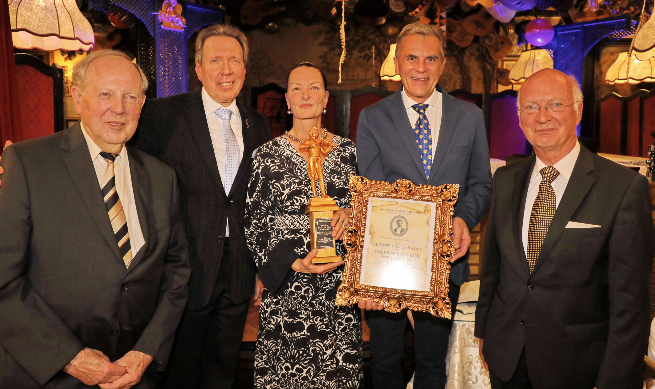 Goldener Johann Strauss: Alles Walzer im Marchfelderhof