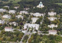 Exklusive Führungen durch das Otto-Wagner-Areal Grün-Paradies: Sanatoriumstraße und Otto-Wagner-Areal (Bild: Fürthner).