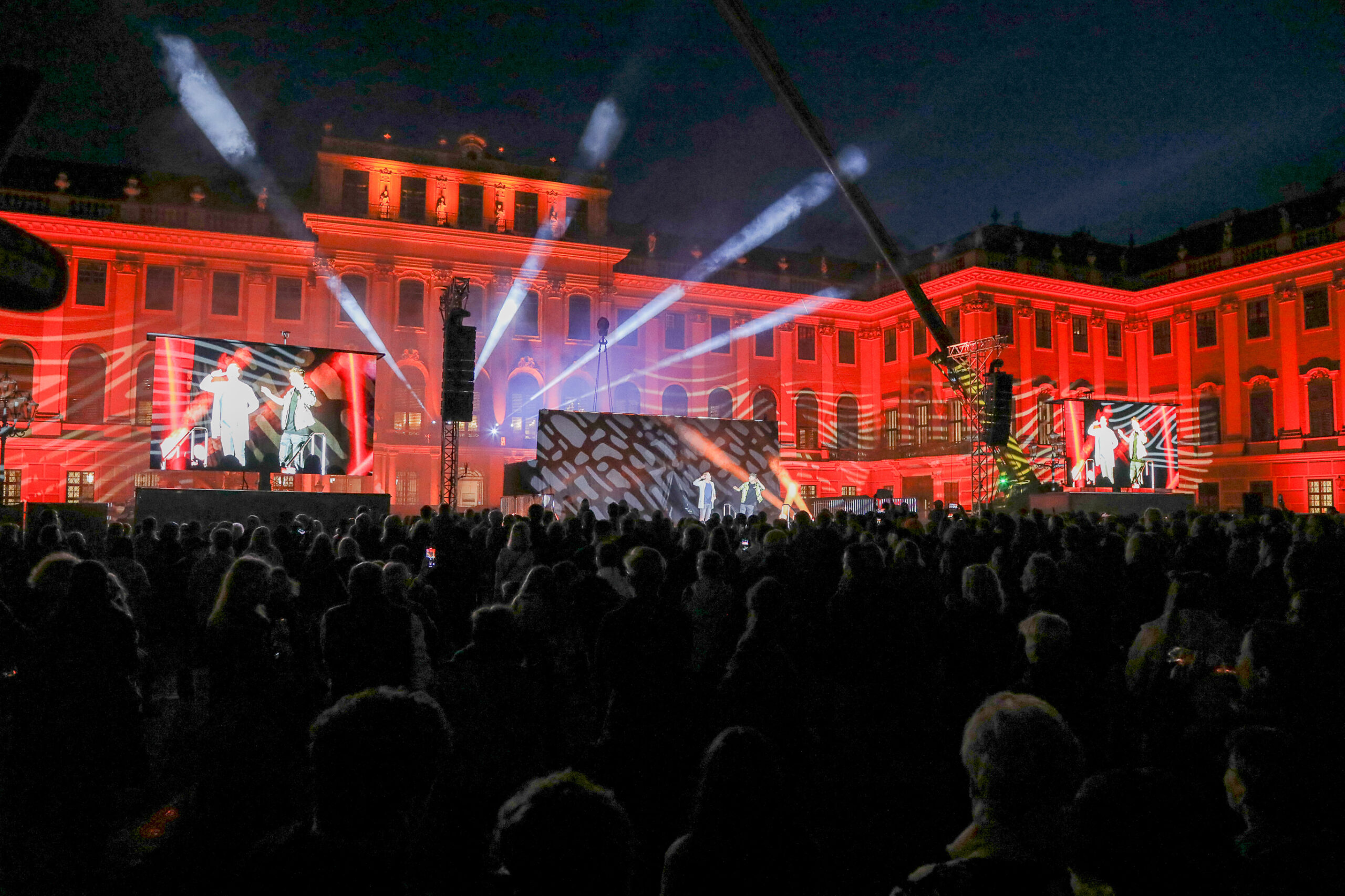 Hietzing: Schrecksekunde bei Entfesselungs-Stunt