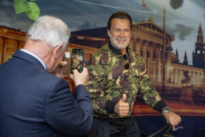 Arnold Schwarzenegger in Wachsform | Foto: WBB