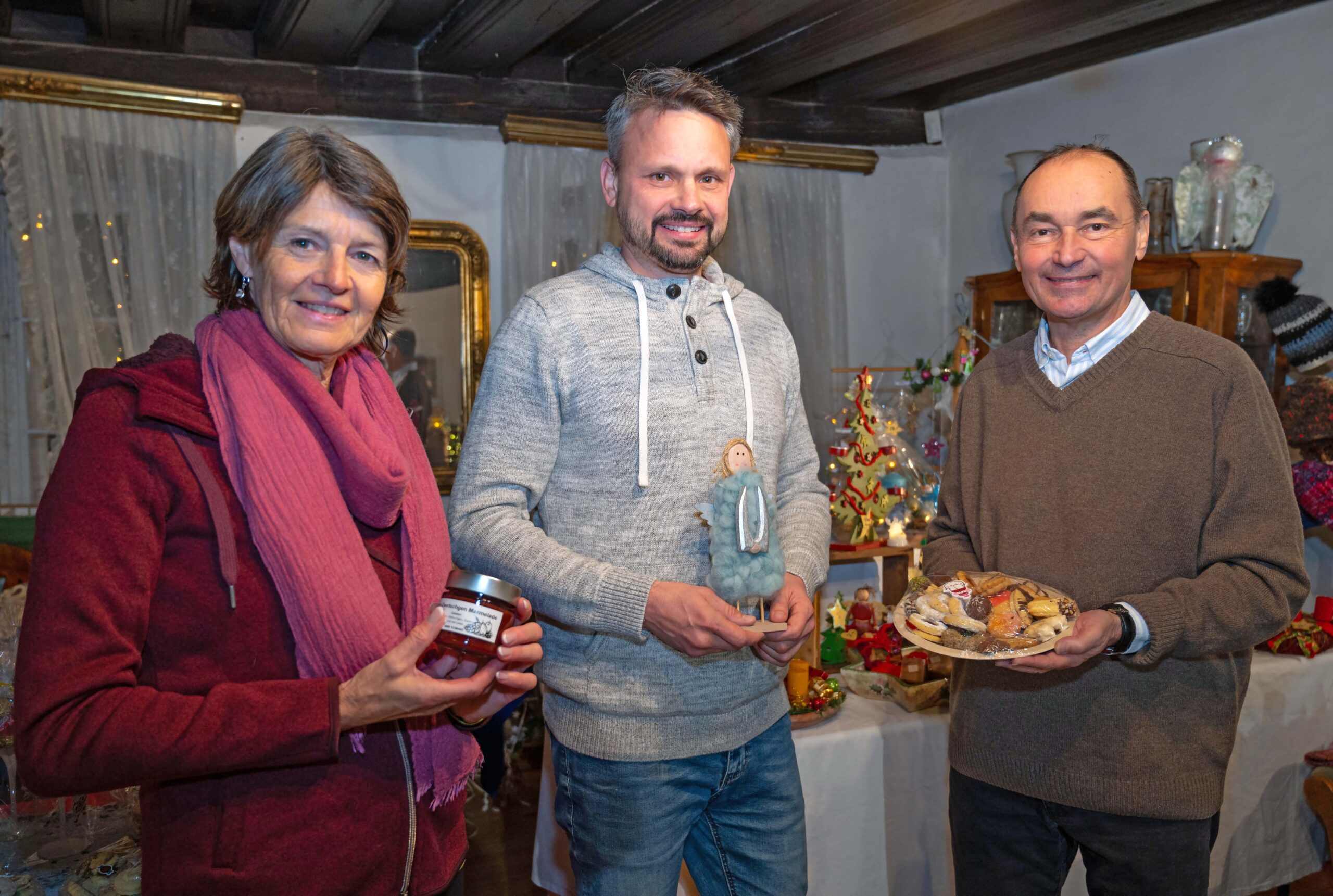 Brunn am Gebirge: Liebevoller Adventmarkt im Heimathaus