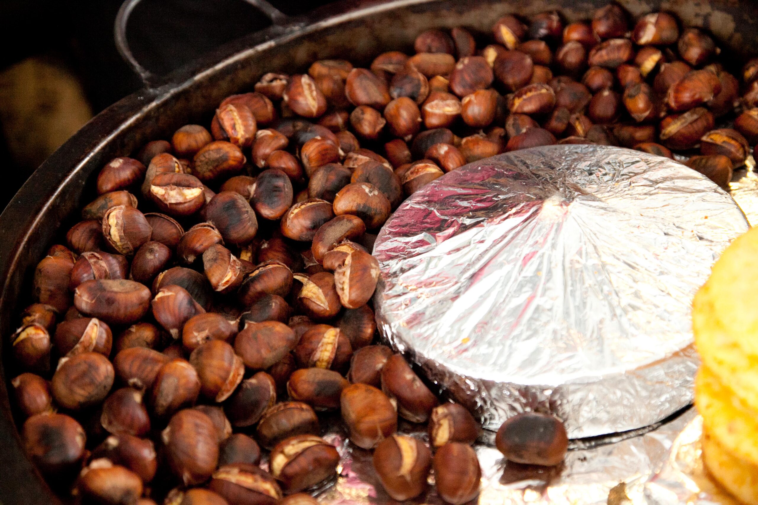 Punsch & Maroni! So schön sind unsere Adventmärkte