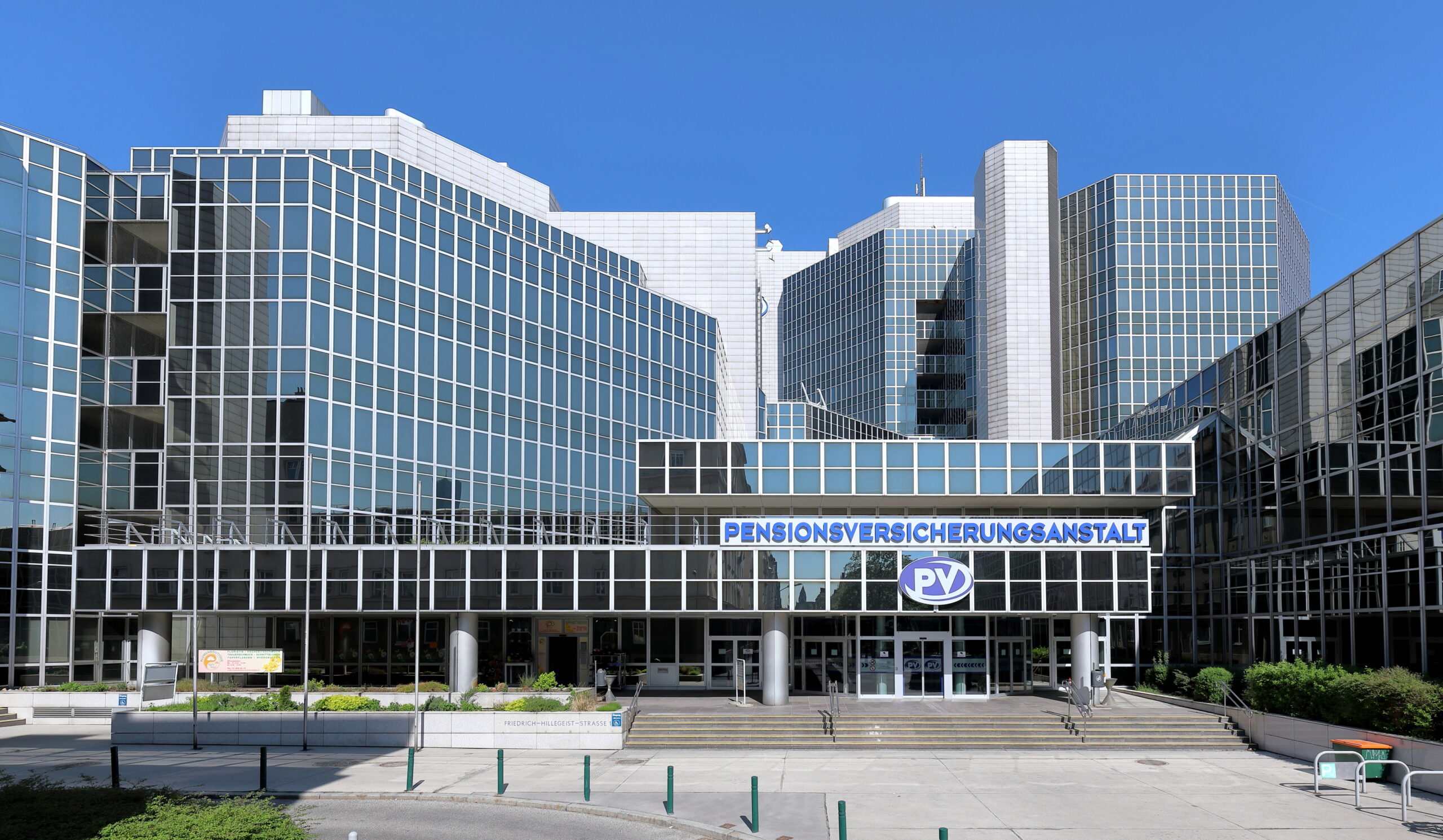 Landstraße: Kundenzentrum bis 2026 in Ghegastraße