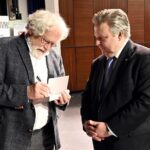 Anton Zeilinger und Bürgermeister Michael Ludwig (re.)