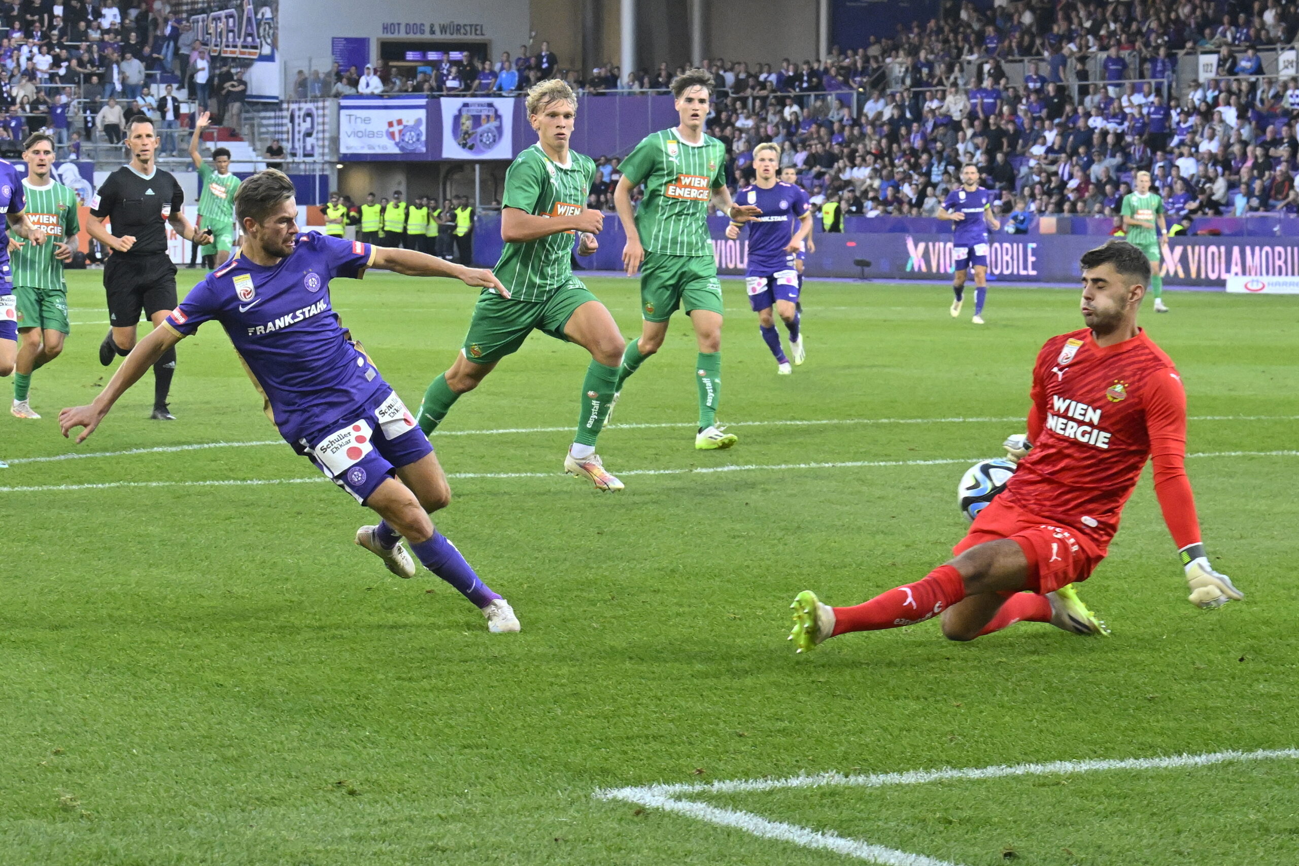 Kaum Chancen: Wiener Sport-Vereine am Boden