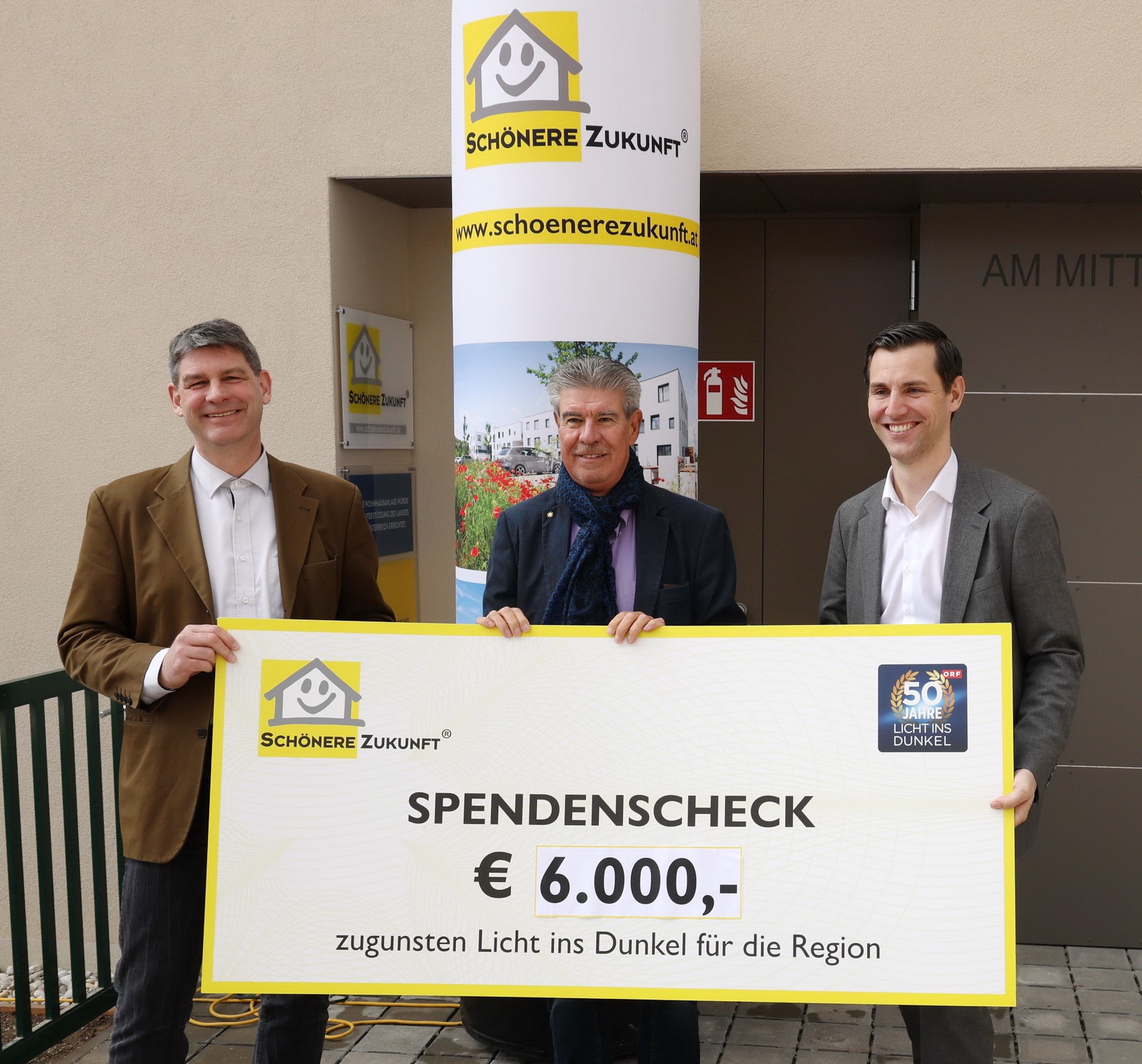 Schönere Zukunft unterstützt Licht ins Dunkel der Region