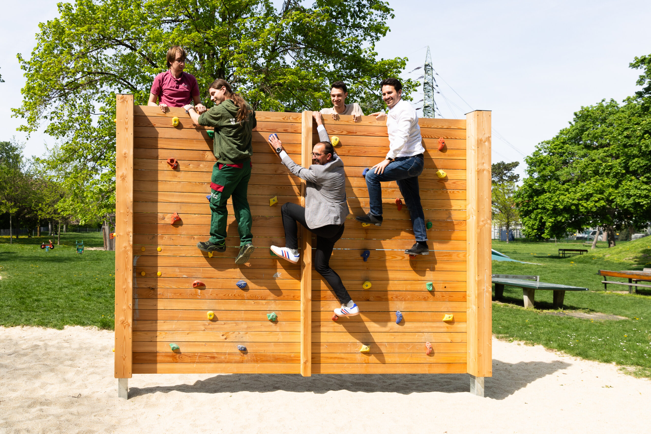 Floridsdorf: Boulderwand im Aupark eröffnet